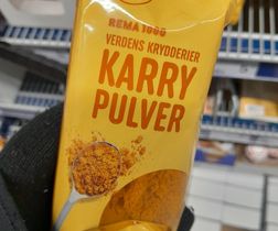 Rema 1000 karry pulver