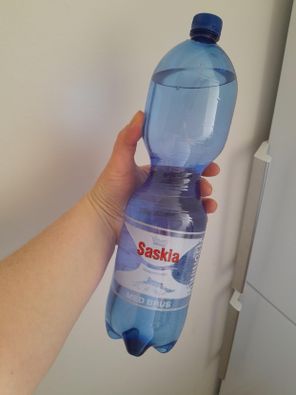 Saskia naturlig mineralvand med brus